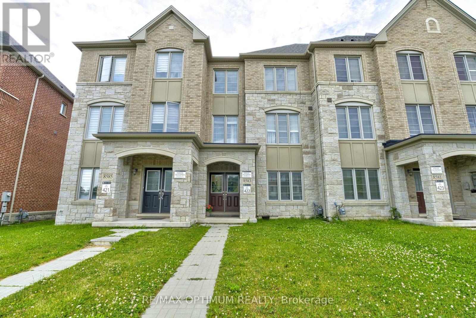 8583 Financial Drive, Brampton, Ontario L6Y 6C4 - Photo 3 - W13699940