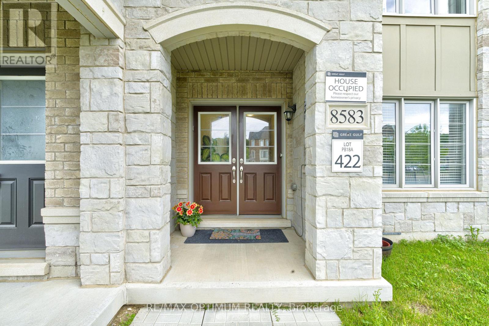 8583 Financial Drive, Brampton, Ontario L6Y 6C4 - Photo 4 - W13699940