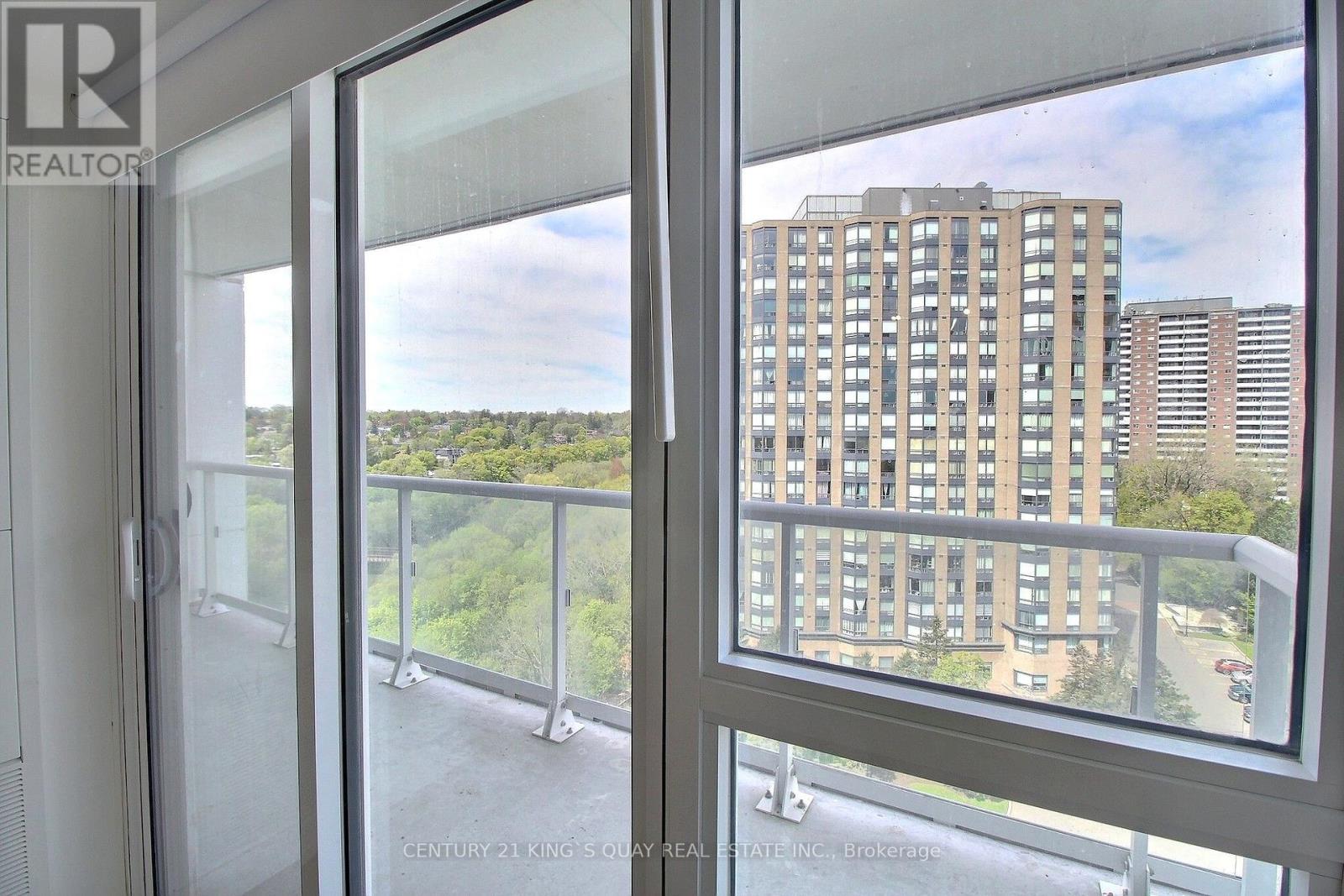 907 - 10 Wilby Crescent, Toronto, Ontario  M9N 0B6 - Photo 6 - W13699954