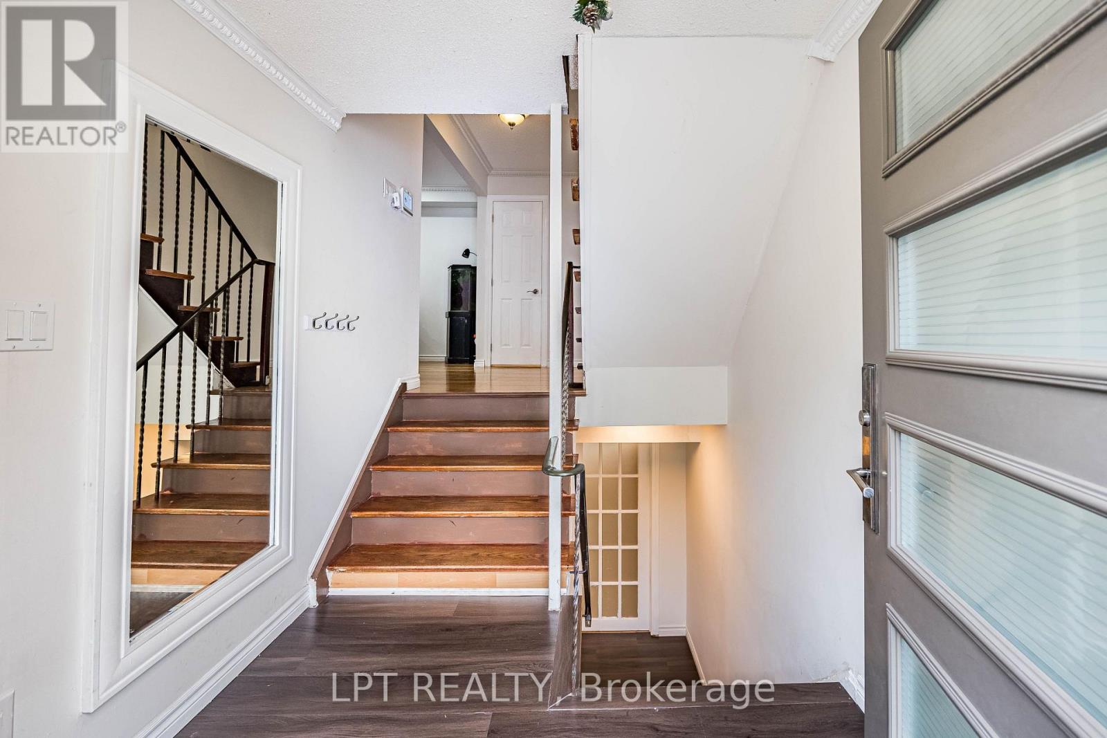 2574 Council Ring Road, Mississauga, Ontario  L5L 1X5 - Photo 16 - W13699970
