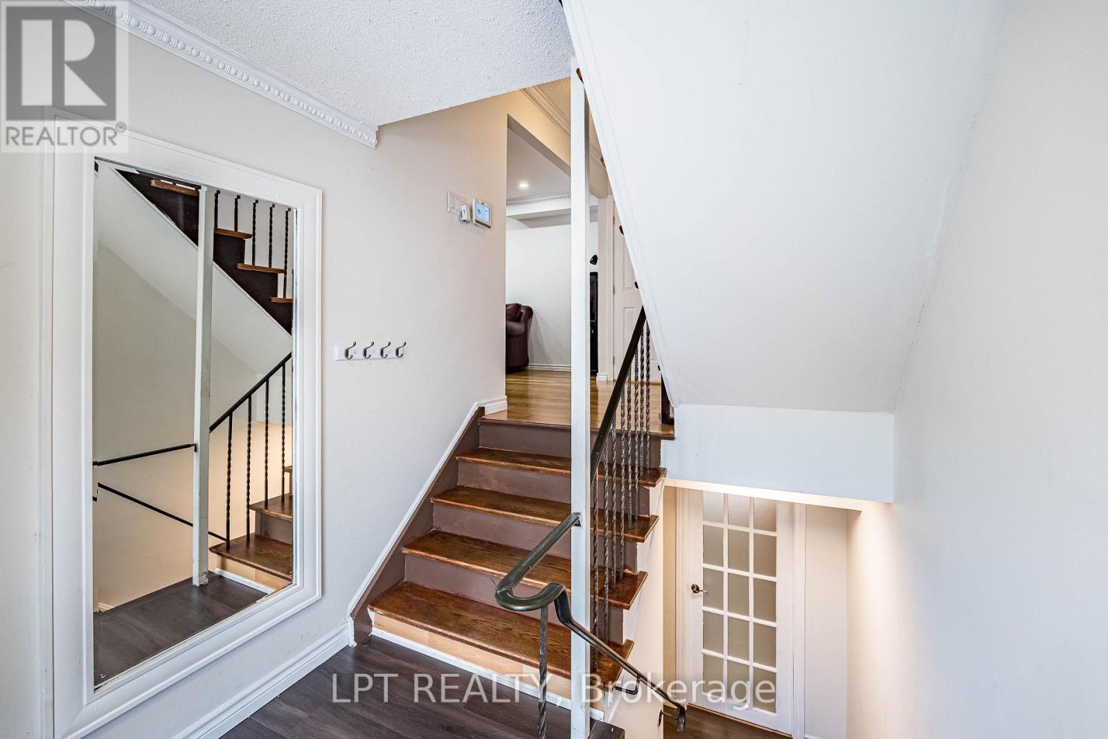 2574 Council Ring Road, Mississauga, Ontario  L5L 1X5 - Photo 17 - W13699970