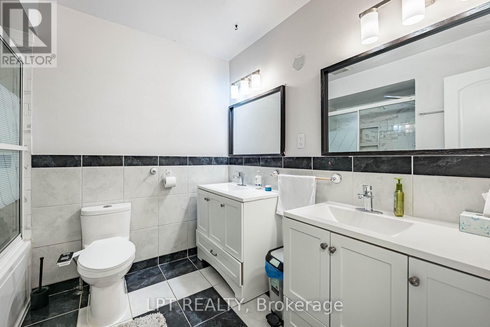 2574 Council Ring Road, Mississauga, Ontario  L5L 1X5 - Photo 47 - W13699970