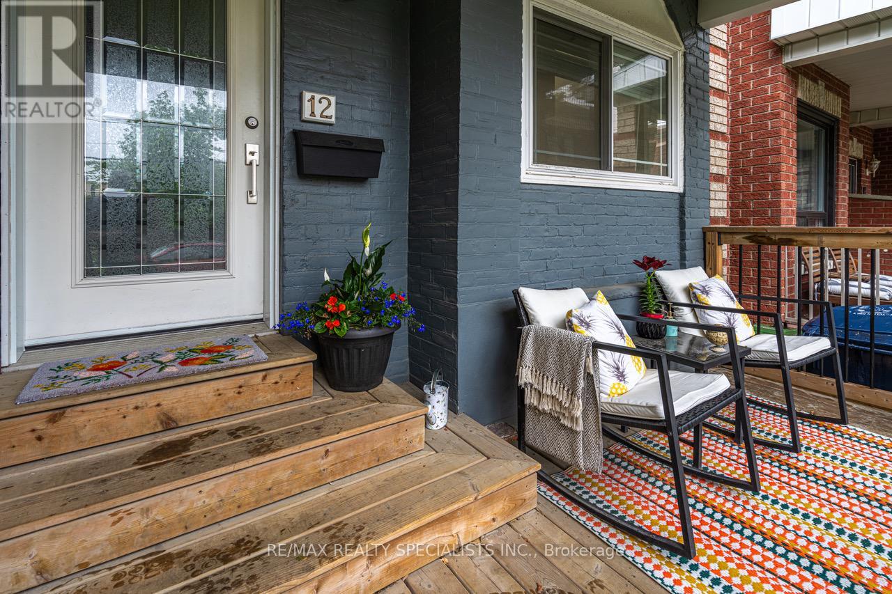1st Floor - 12 Wiltshire Avenue, Toronto, Ontario  M6N 2V9 - Photo 2 - W13699988