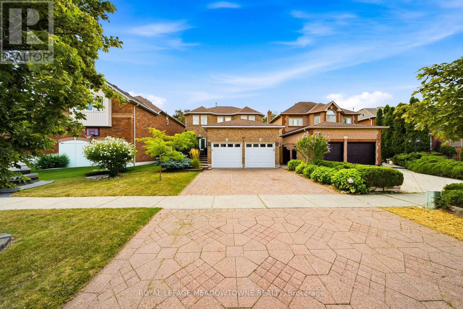 187 Barber Drive, Halton Hills, Ontario  L7G 5L5 - Photo 2 - W13700018