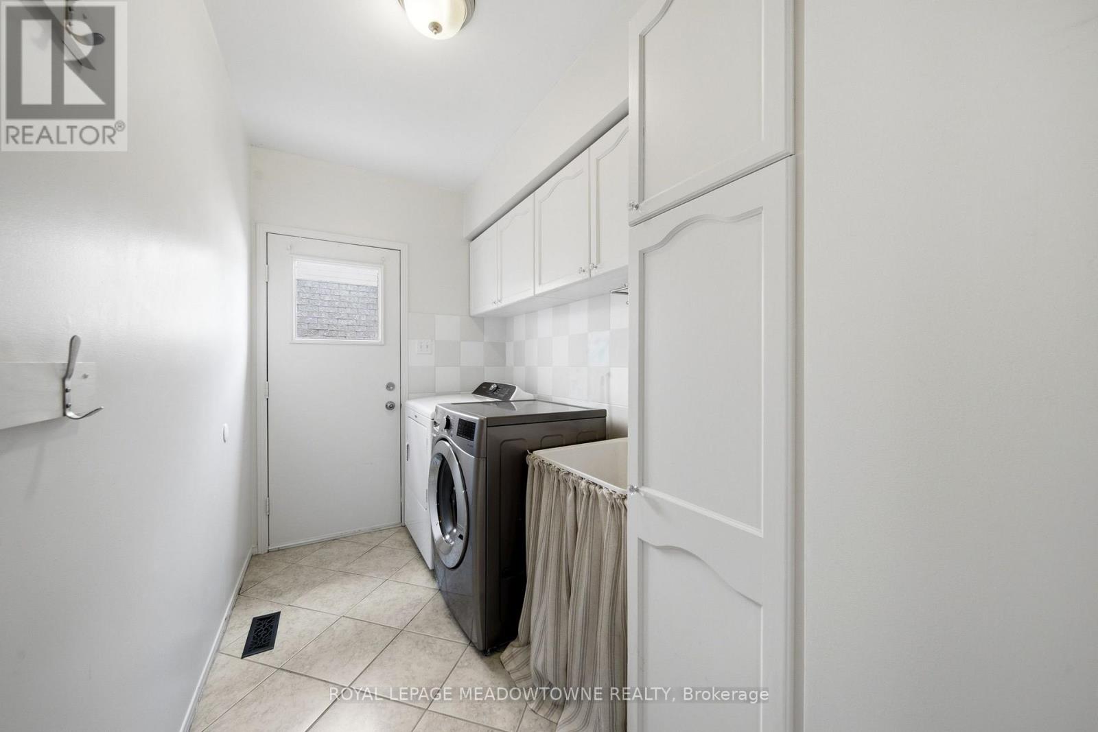 187 Barber Drive, Halton Hills, Ontario  L7G 5L5 - Photo 22 - W13700018