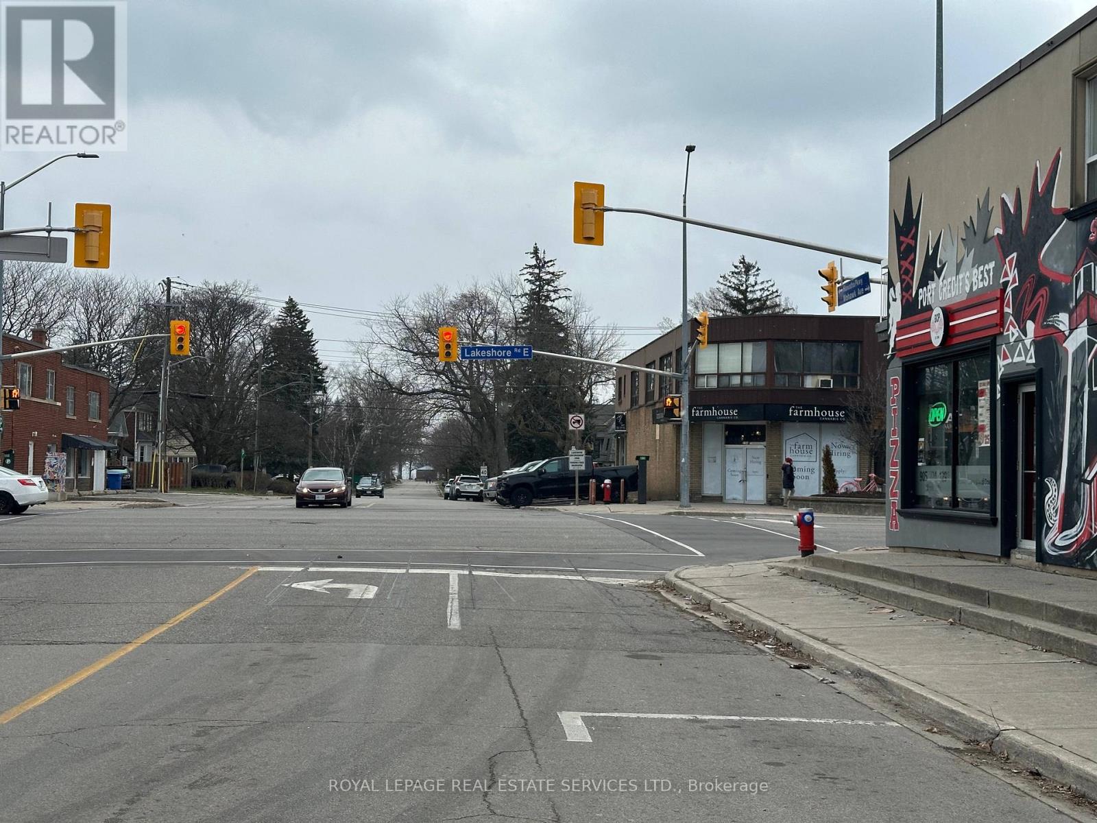 2 - 7 Mohawk Avenue, Mississauga, Ontario  L5G 3R5 - Photo 11 - W13700036
