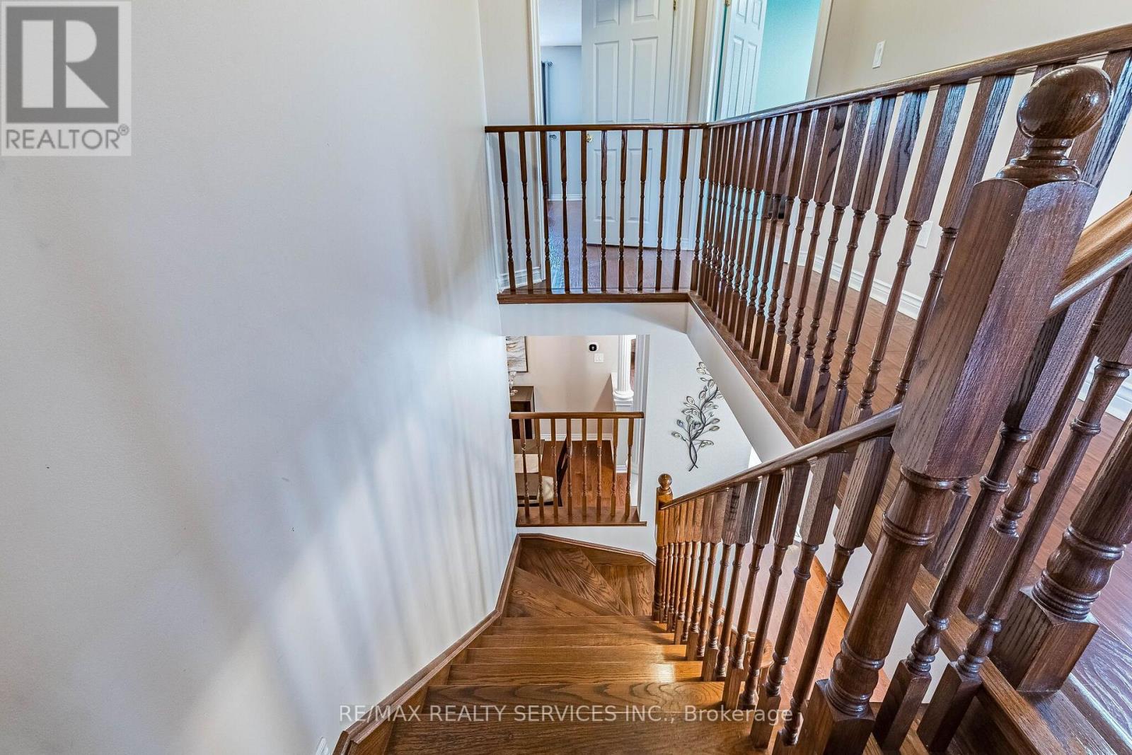 151 Fairhill Avenue, Brampton, Ontario  L7A 2J4 - Photo 23 - W13700066