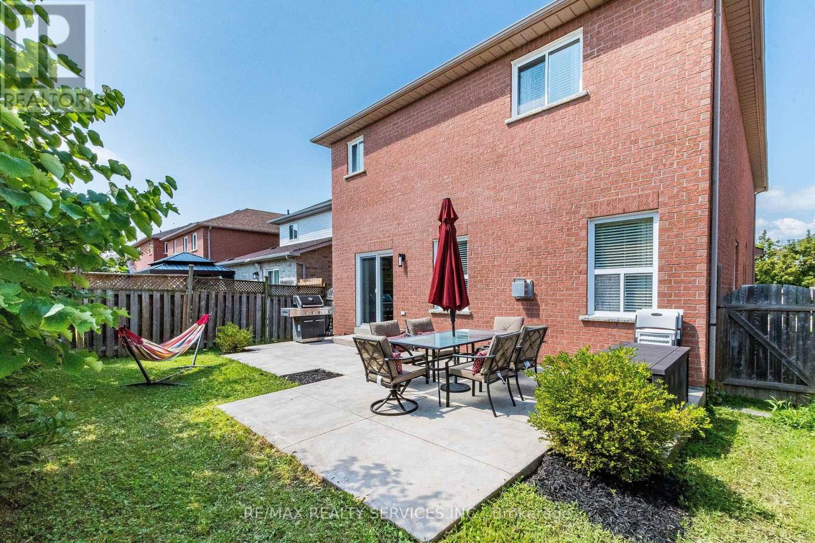 151 Fairhill Avenue, Brampton, Ontario  L7A 2J4 - Photo 46 - W13700066