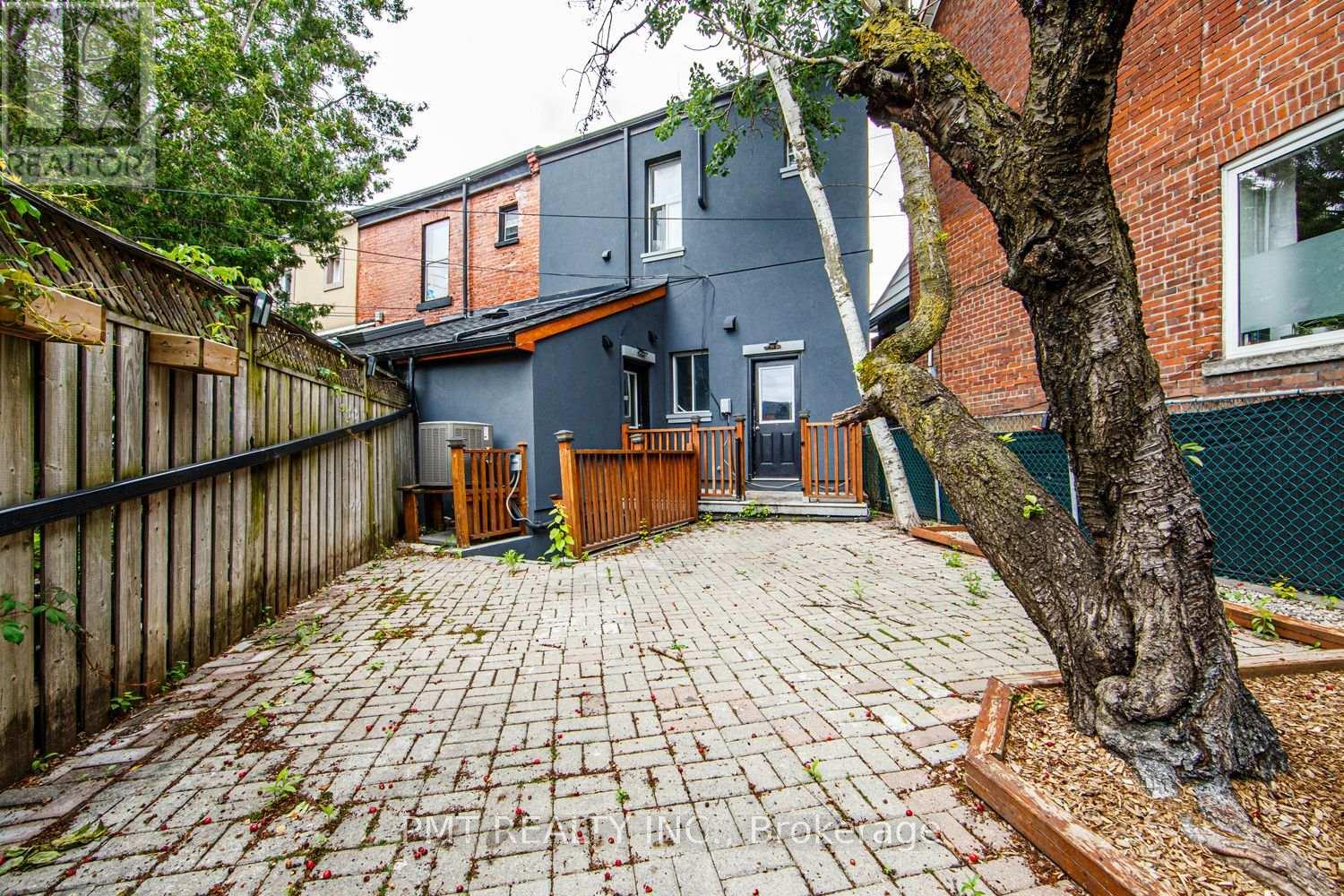Upper - 2045 Davenport Road, Toronto, Ontario  M6N 1C5 - Photo 33 - W13700090