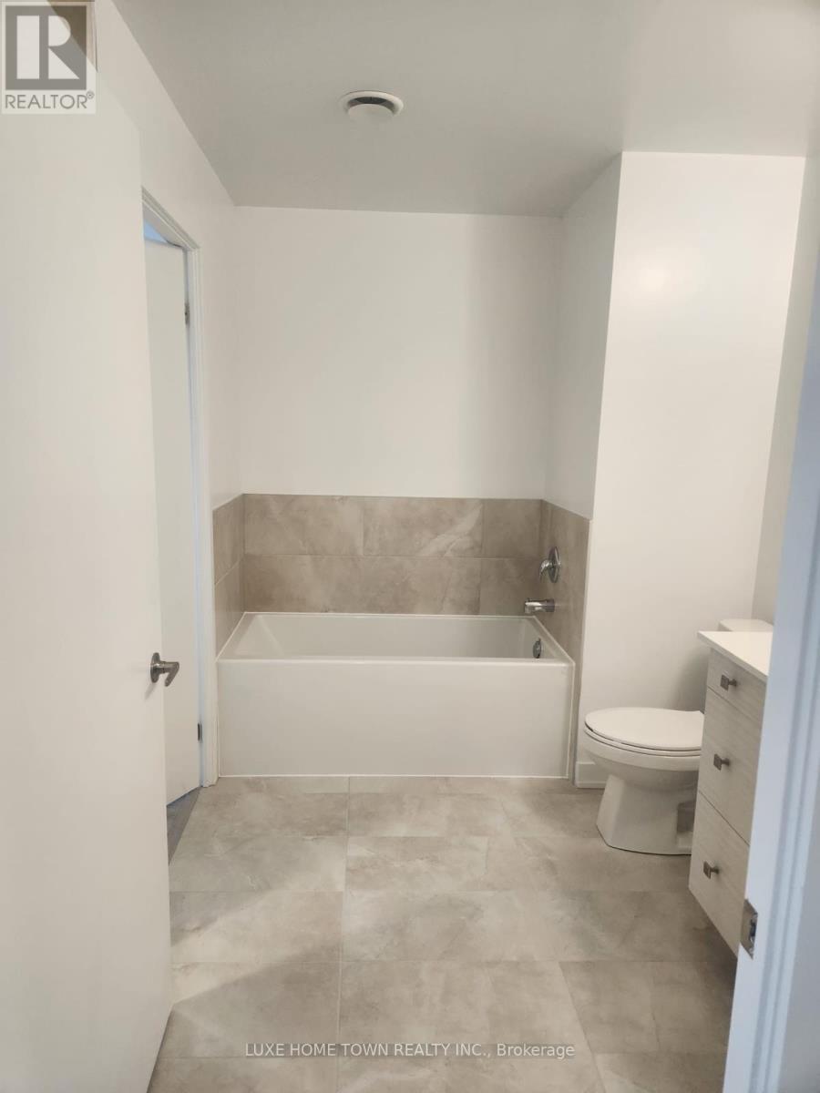 910 - 1035 Southdown Road, Mississauga, Ontario  L5J 0A2 - Photo 11 - W13700096