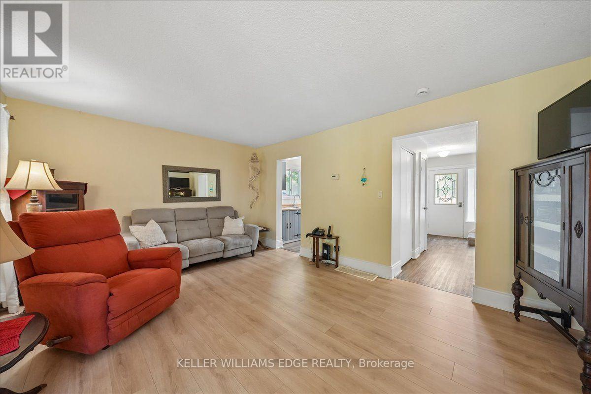 2320 Middlesmoor Crescent, Burlington, Ontario  L7P 3X7 - Photo 22 - W13700108