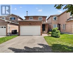 8 HORSHAM STREET, Brampton, Ontario