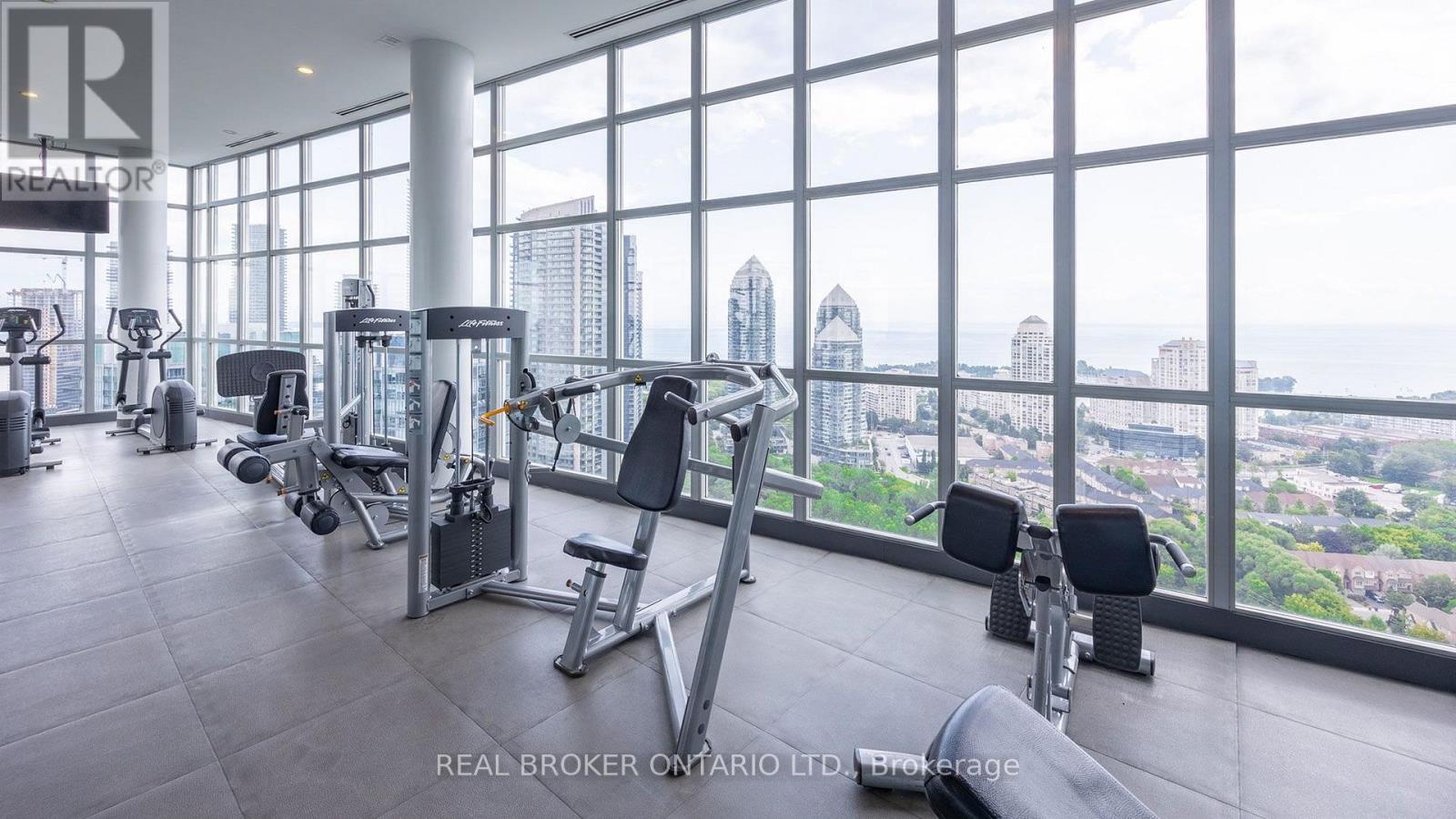825 - 165 Legion Road N, Toronto, Ontario  M8Y 0B3 - Photo 22 - W13700126