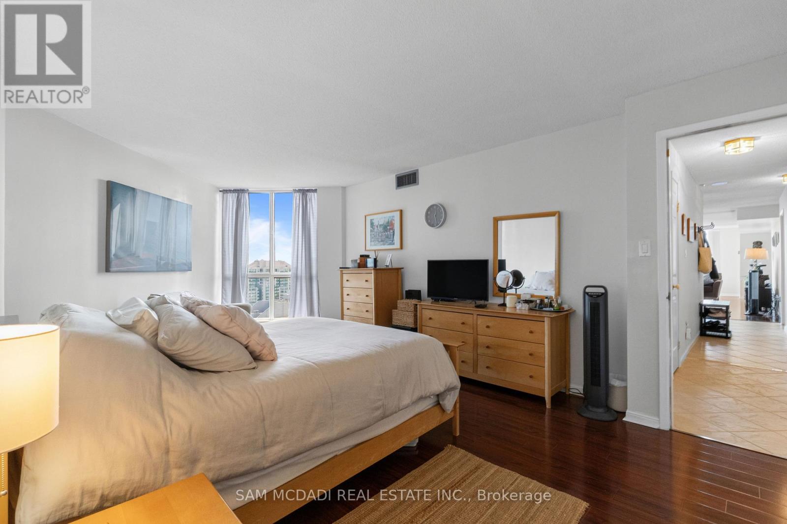 2305 - 55 Kingsbridge Garden Circle, Mississauga, Ontario  L5R 1Y1 - Photo 23 - W13700148