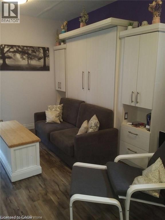 250 King Street W Unit# Bachelor, Hamilton, Ontario  L8P 1A9 - Photo 5 - 40857325