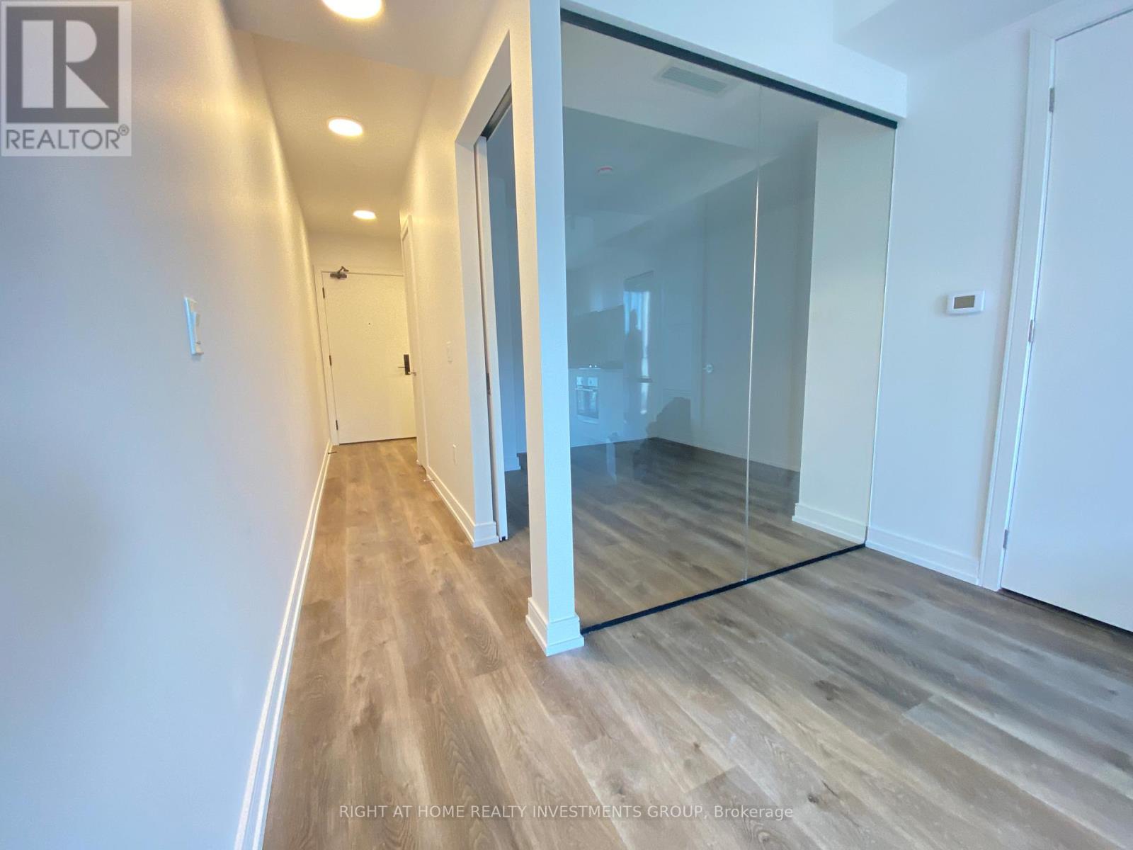 903 - 1 Jarvis Street, Hamilton, Ontario  L8R 3J2 - Photo 4 - X13699890