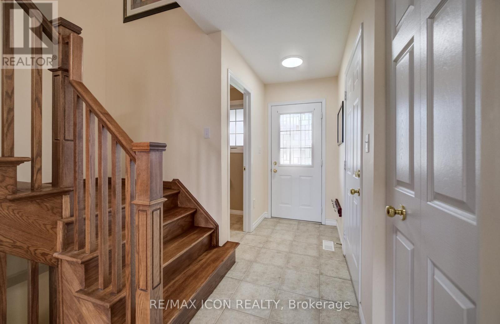 124 Prosperity Drive, Kitchener, Ontario  N2E 4E8 - Photo 5 - X13699914