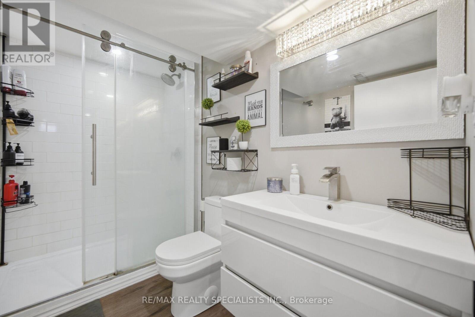 60 Elmwood Avenue, Cambridge, Ontario  N1R 4Y2 - Photo 29 - X13700040
