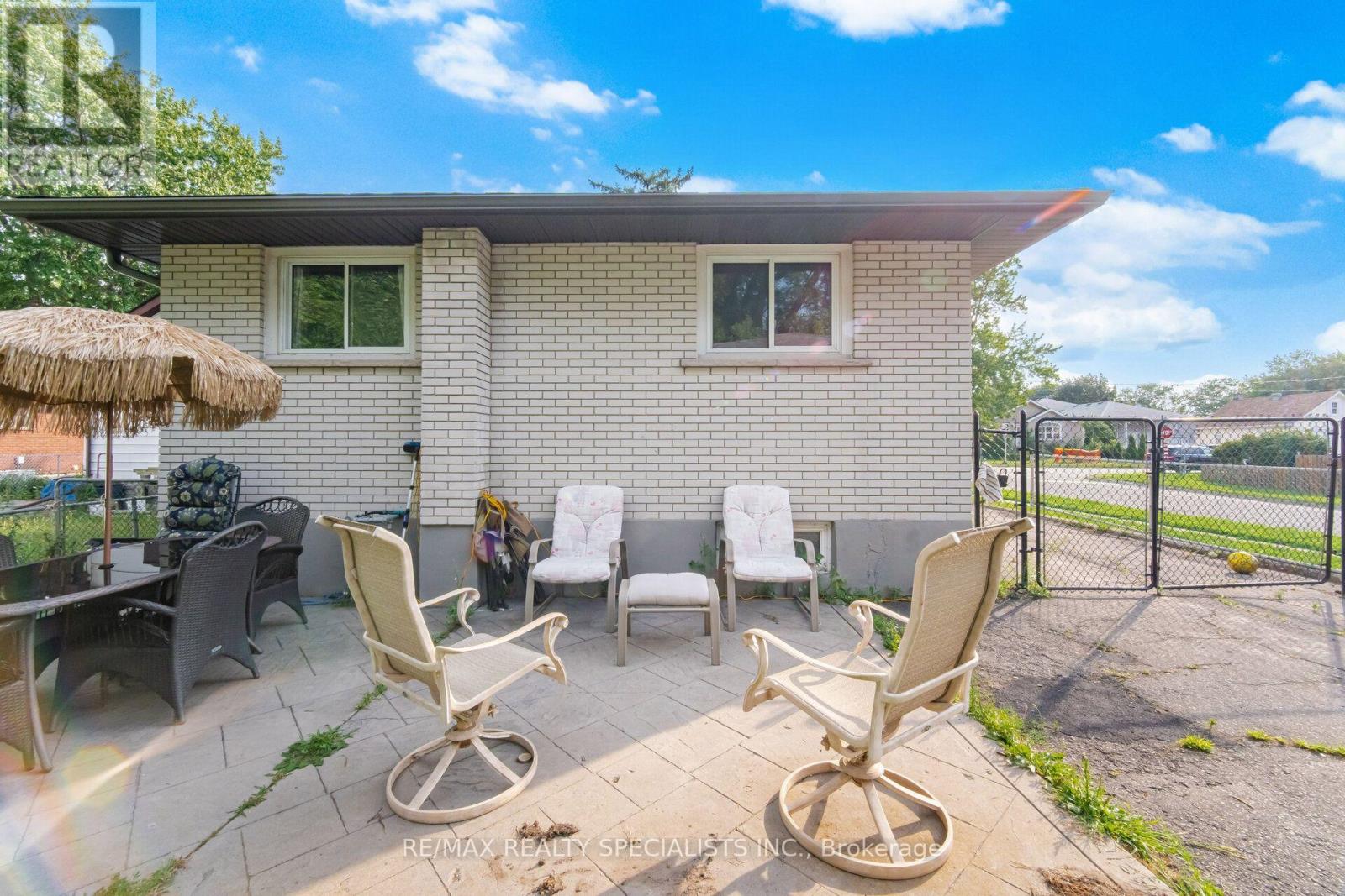60 Elmwood Avenue, Cambridge, Ontario  N1R 4Y2 - Photo 40 - X13700040