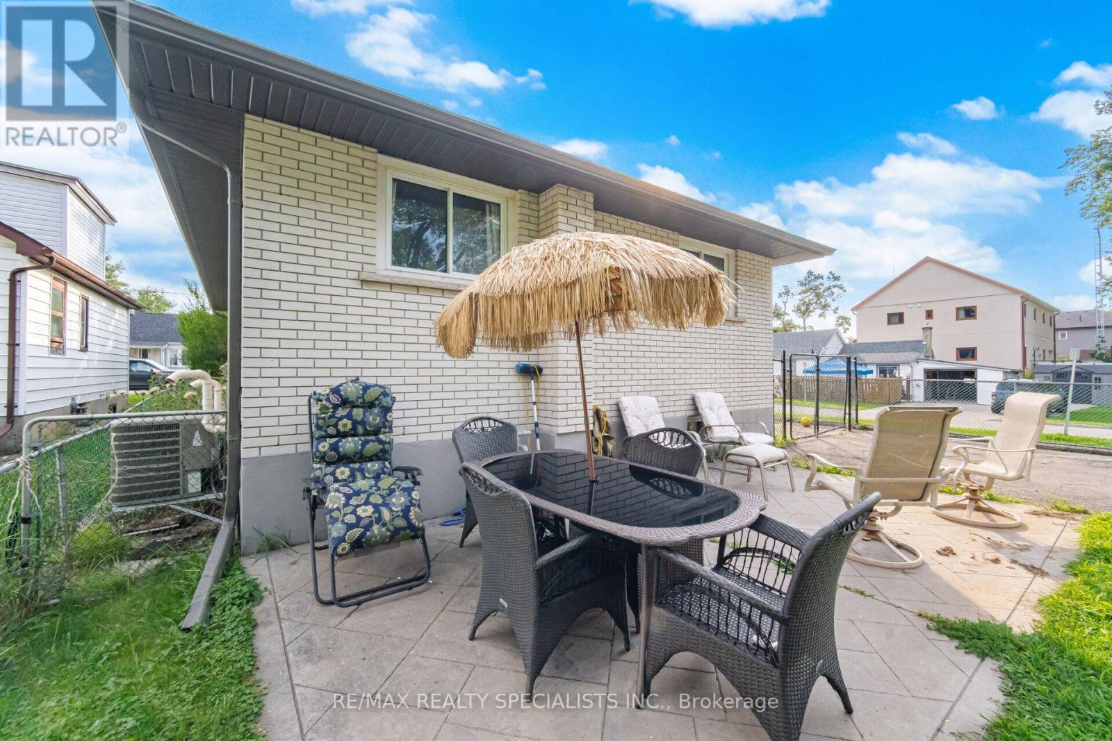 60 Elmwood Avenue, Cambridge, Ontario  N1R 4Y2 - Photo 41 - X13700040