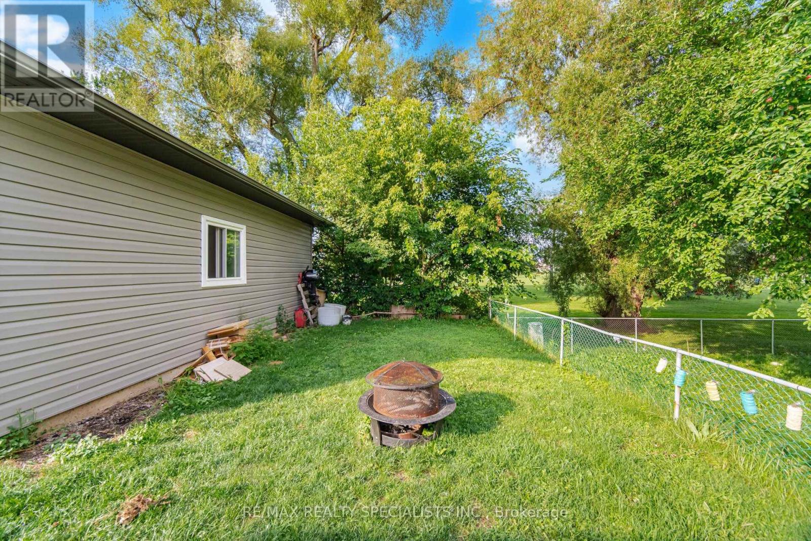 60 Elmwood Avenue, Cambridge, Ontario  N1R 4Y2 - Photo 43 - X13700040