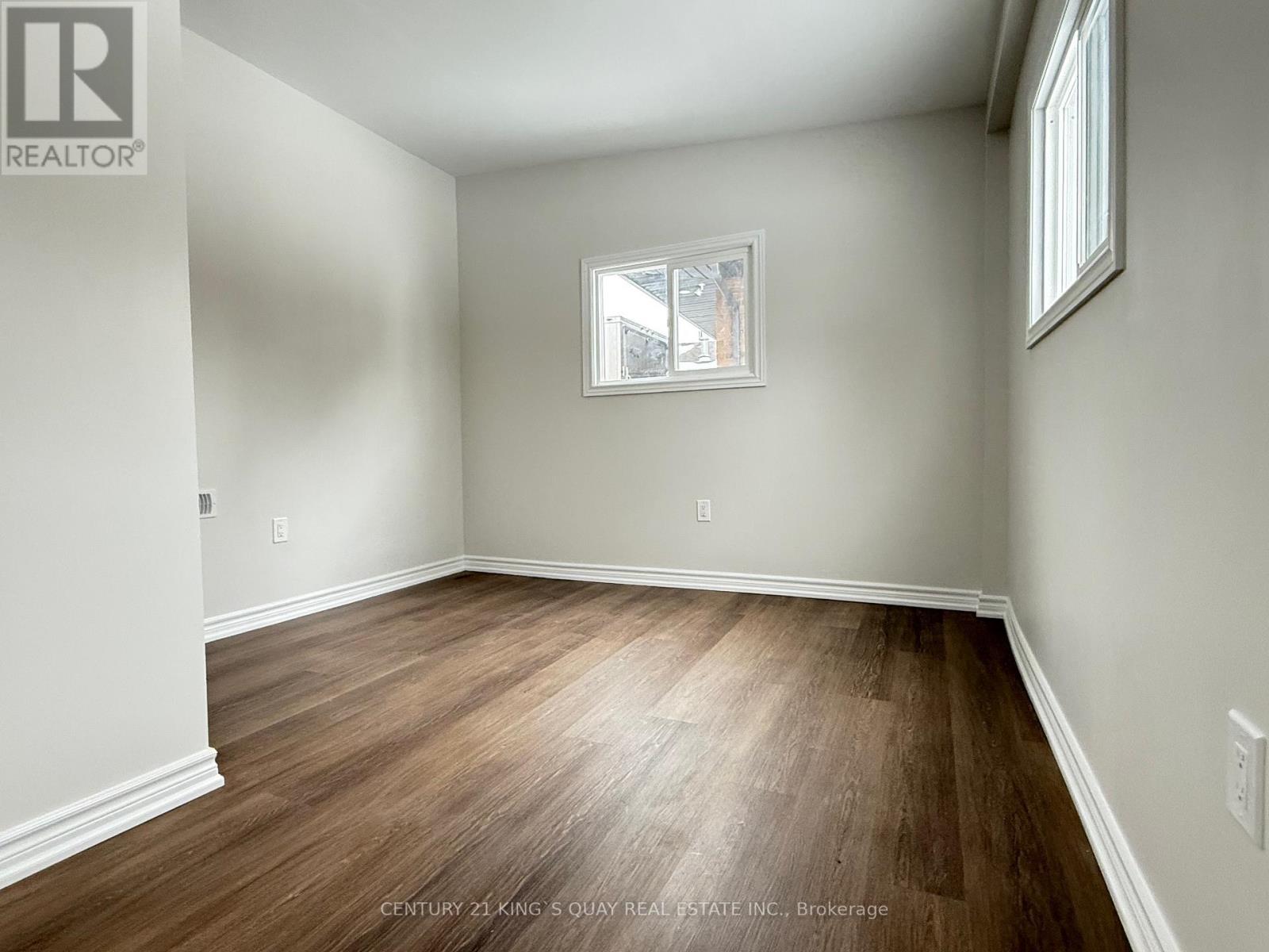 Upper - 4383 Petrie Court, Niagara Falls, Ontario  L2E 6L8 - Photo 13 - X13700138