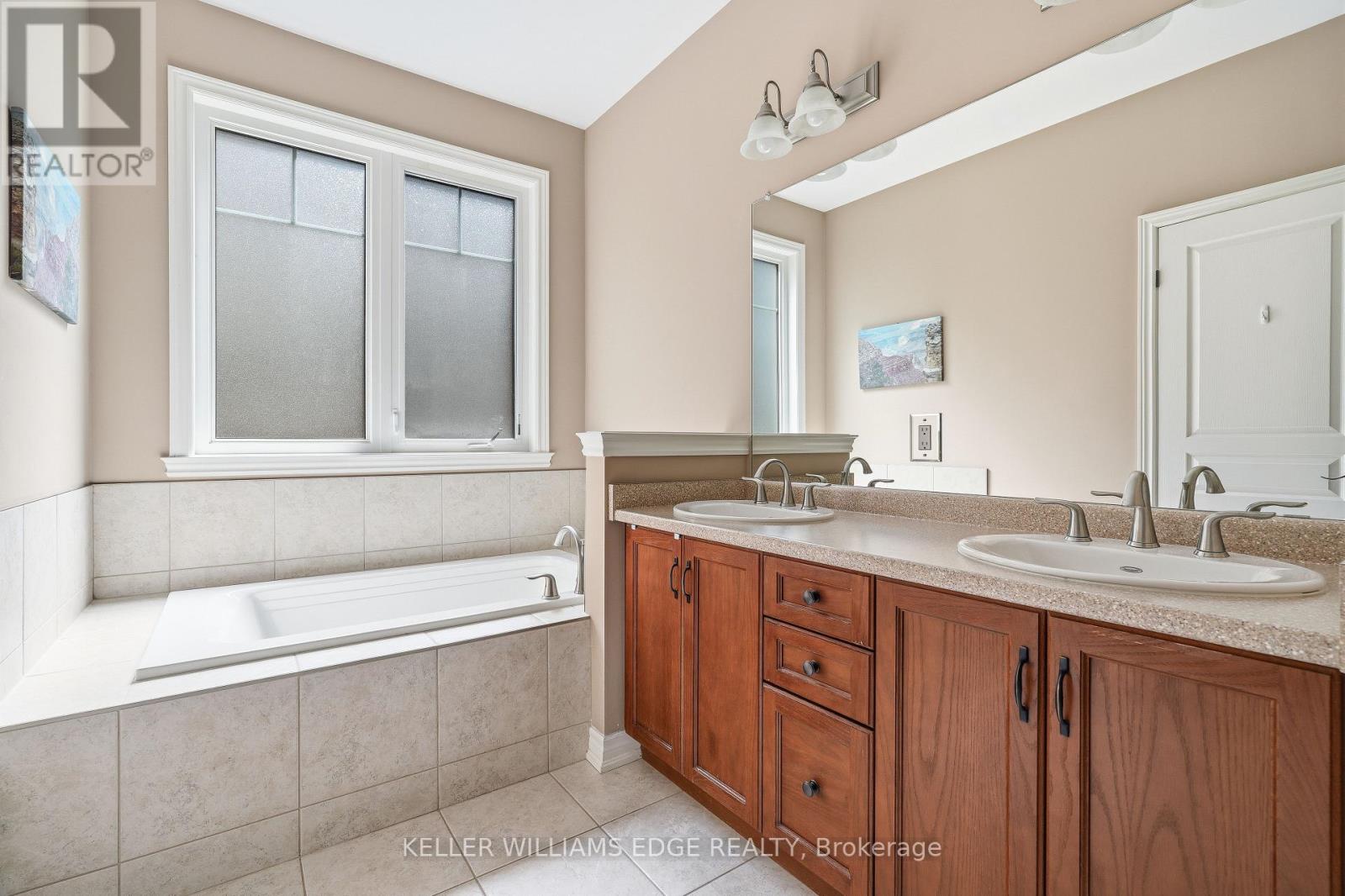 31 Streamside Drive, West Lincoln, Ontario  L0R 2A0 - Photo 11 - X13700144