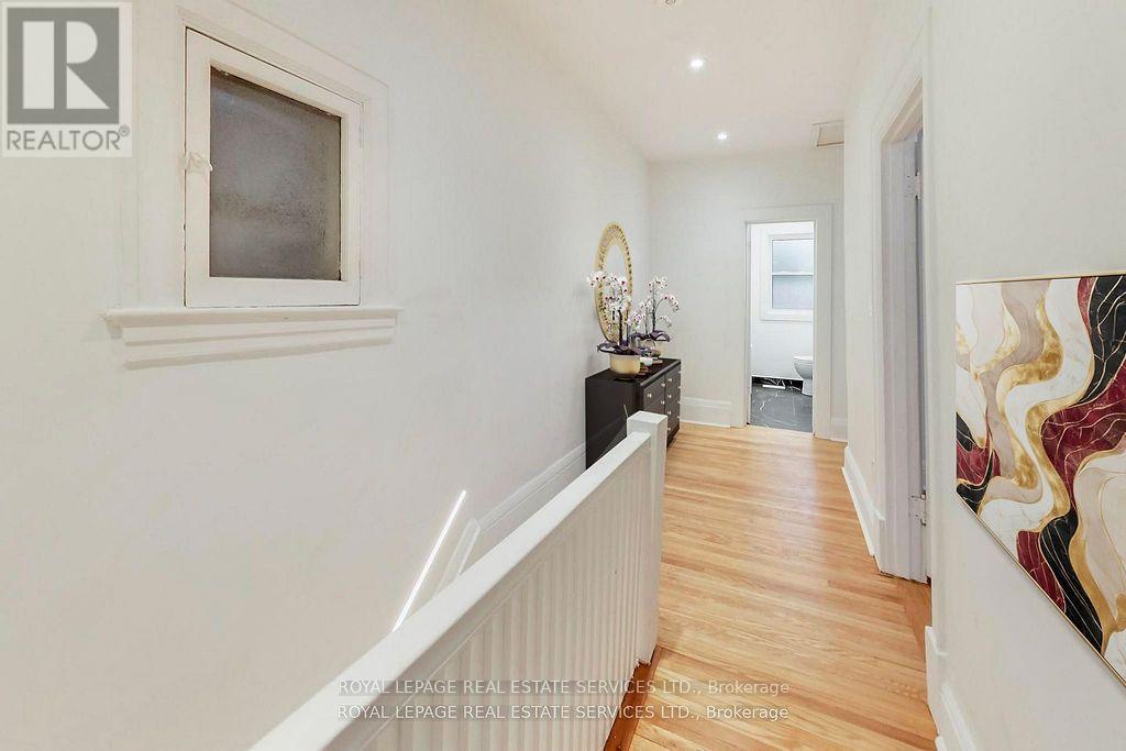 218 Montrose Avenue, Toronto, Ontario M6G 3G7 - Photo 18 - C13676216