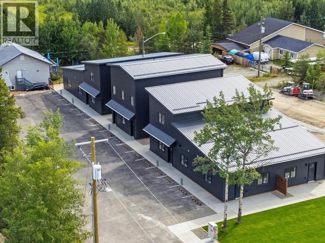 9-1702 Centennial Street, Whitehorse, Yukon Y1A 0Z4 - Photo 2 - 17516