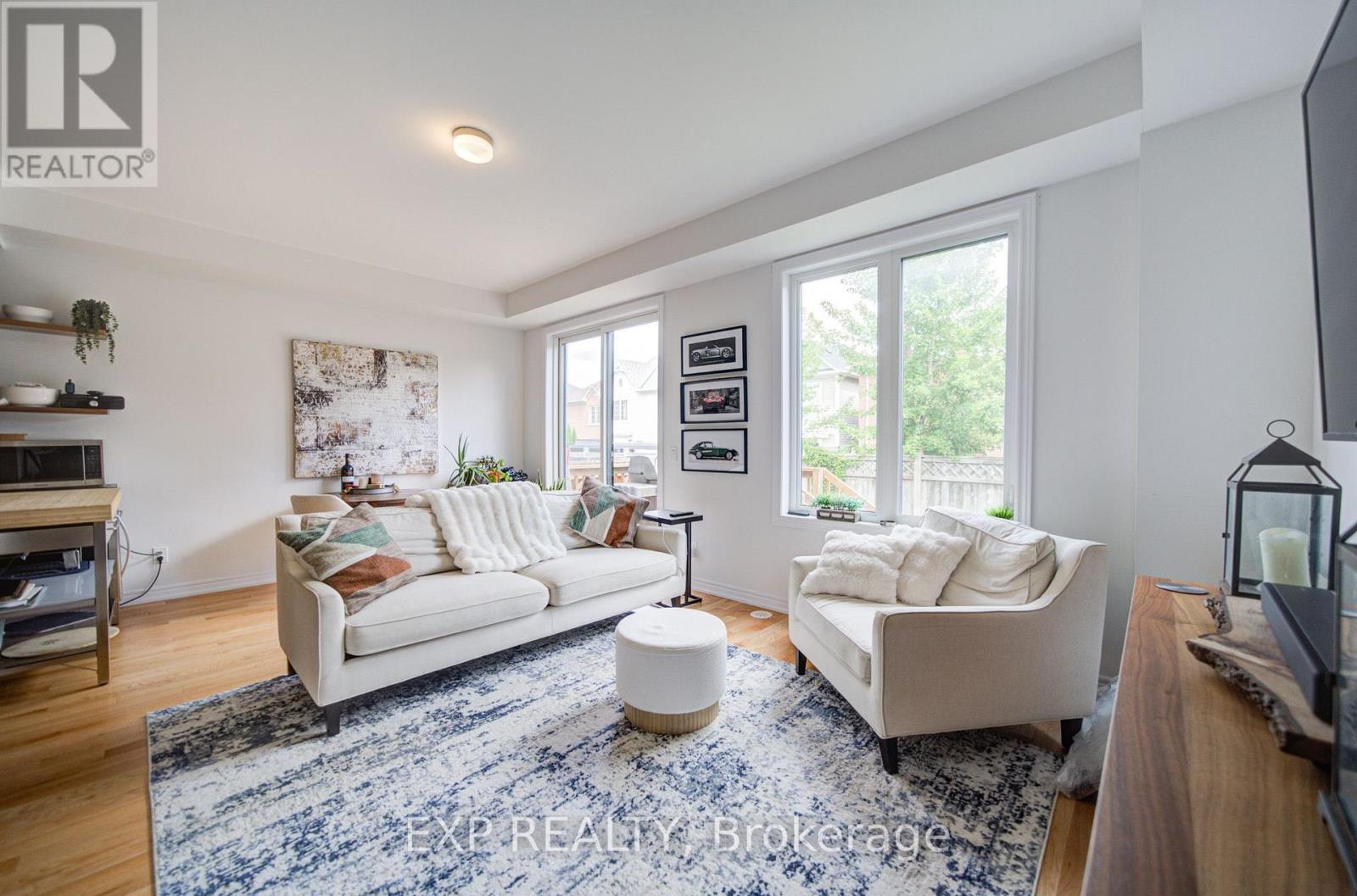 29 Sorbara Way, Whitby, Ontario L1M 0M4 - Photo 8 - E13689338