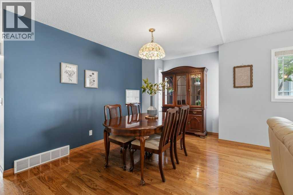 4 Inglewood Landing SE, Calgary, Alberta  T2G 5K5 - Photo 8 - A2336739