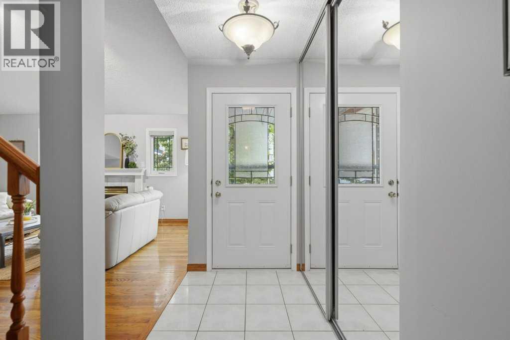 4 Inglewood Landing SE, Calgary, Alberta  T2G 5K5 - Photo 3 - A2336739