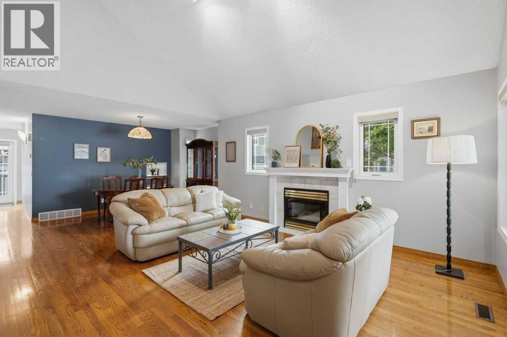 4 Inglewood Landing SE, Calgary, Alberta  T2G 5K5 - Photo 4 - A2336739