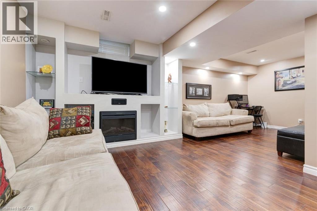33 Panorama Way, Stoney Creek, Ontario  L8E 6C6 - Photo 44 - 40844081