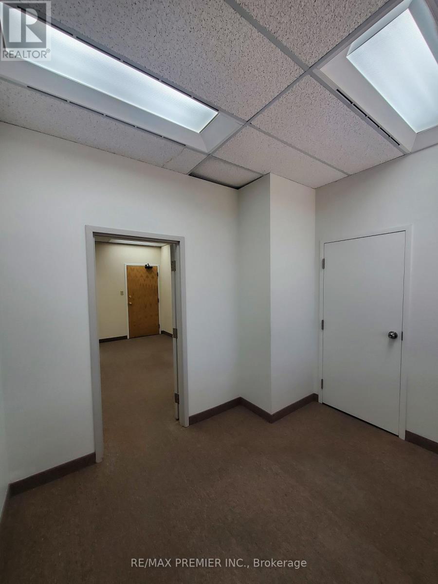 421 - 3200 Dufferin Street, Toronto, Ontario  M6A 2T3 - Photo 7 - W13432590