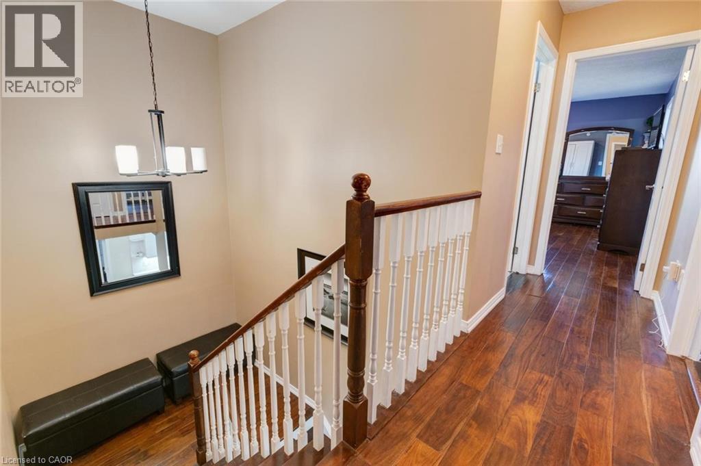 33 Panorama Way, Stoney Creek, Ontario  L8E 6C6 - Photo 28 - 40844081