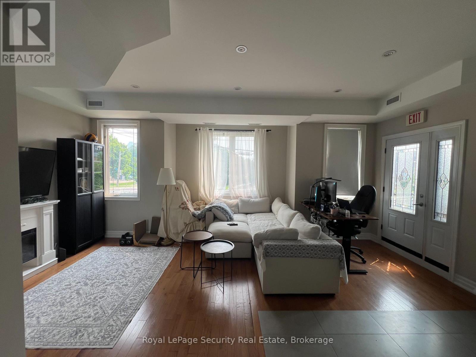 2 - 48 Station Road, Toronto, Ontario  M8V 2P9 - Photo 3 - W13571430