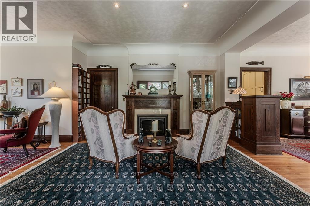569 Locust Street, Burlington, Ontario  L7S 1V7 - Photo 8 - 40851790