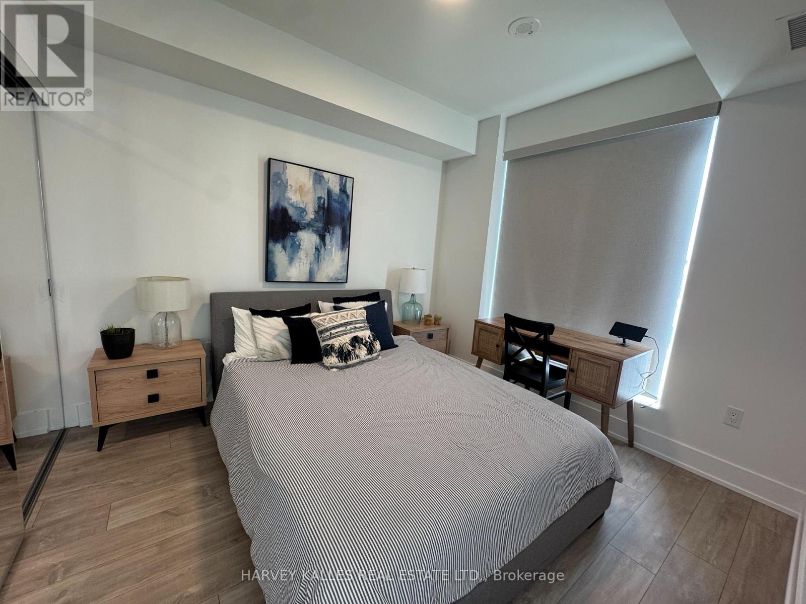 729 - 858 Dupont Street, Toronto, Ontario  M6G 0C1 - Photo 2 - W13699306