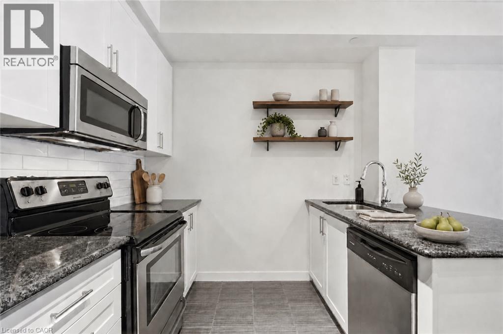 90 Charlton Avenue W Unit# 201, Hamilton, Ontario  L8P 0B4 - Photo 10 - 40856576