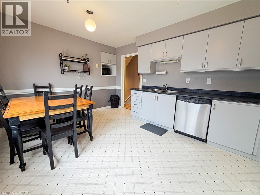 76 Fairgreen Close, Cambridge, Ontario  N1T 1T7 - Photo 15 - 40857266