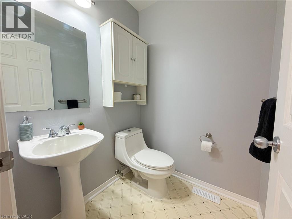 76 Fairgreen Close, Cambridge, Ontario  N1T 1T7 - Photo 19 - 40857266