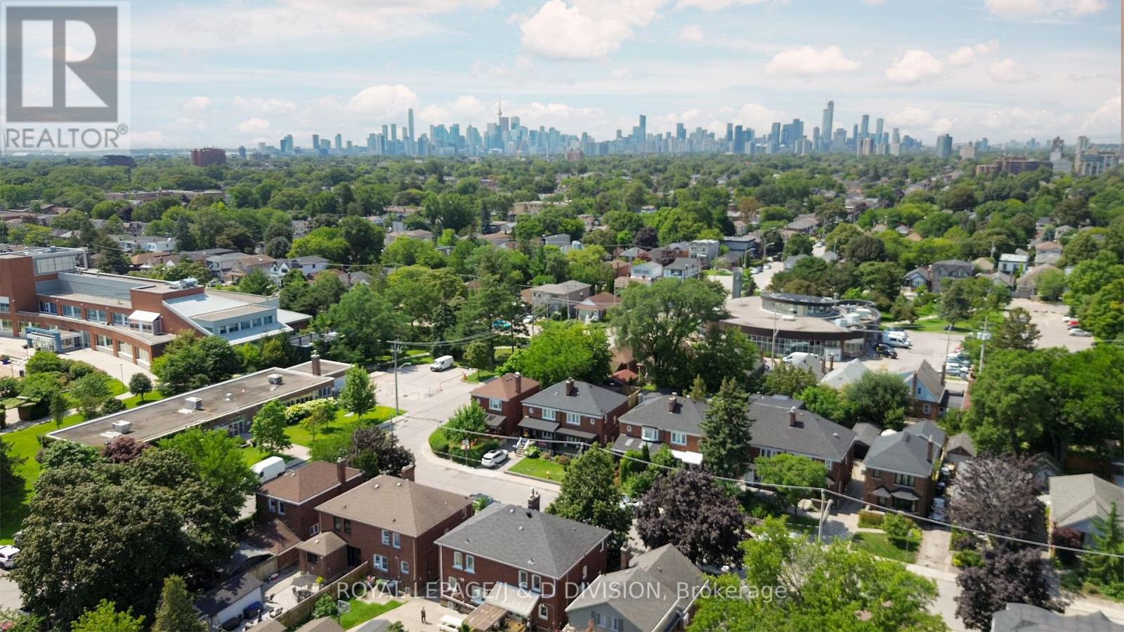 6 Lankin Boulevard, Toronto, Ontario  M4J 4W8 - Photo 50 - E13697940