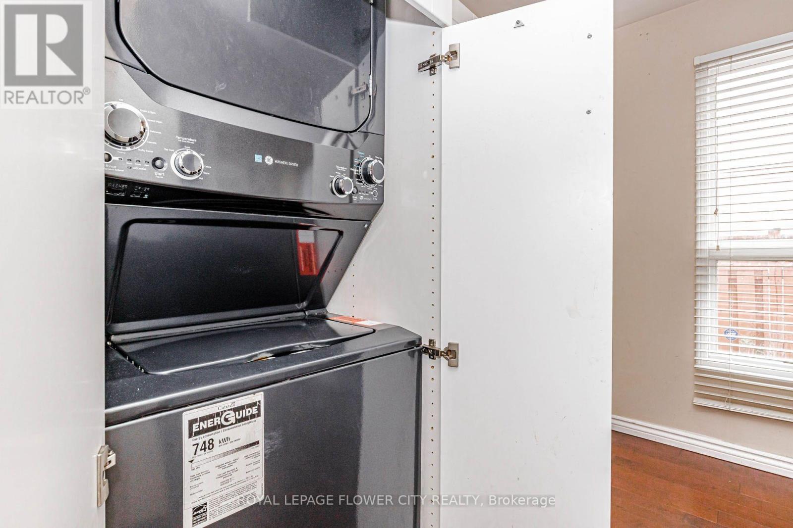 22 Wallingford Court, Brampton, Ontario  L6Y 4V7 - Photo 18 - W13698094