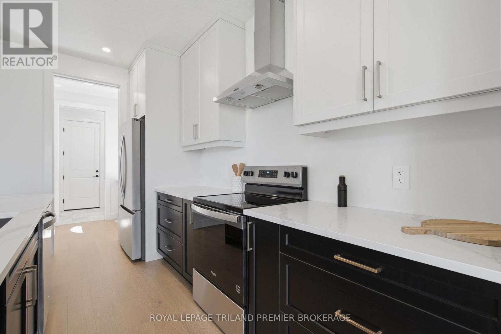 270 Hesselman Crescent, London South, Ontario  N6M 0J7 - Photo 17 - X13577474