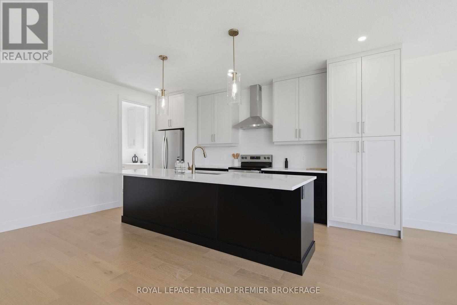 270 Hesselman Crescent, London South, Ontario  N6M 0J7 - Photo 13 - X13577474