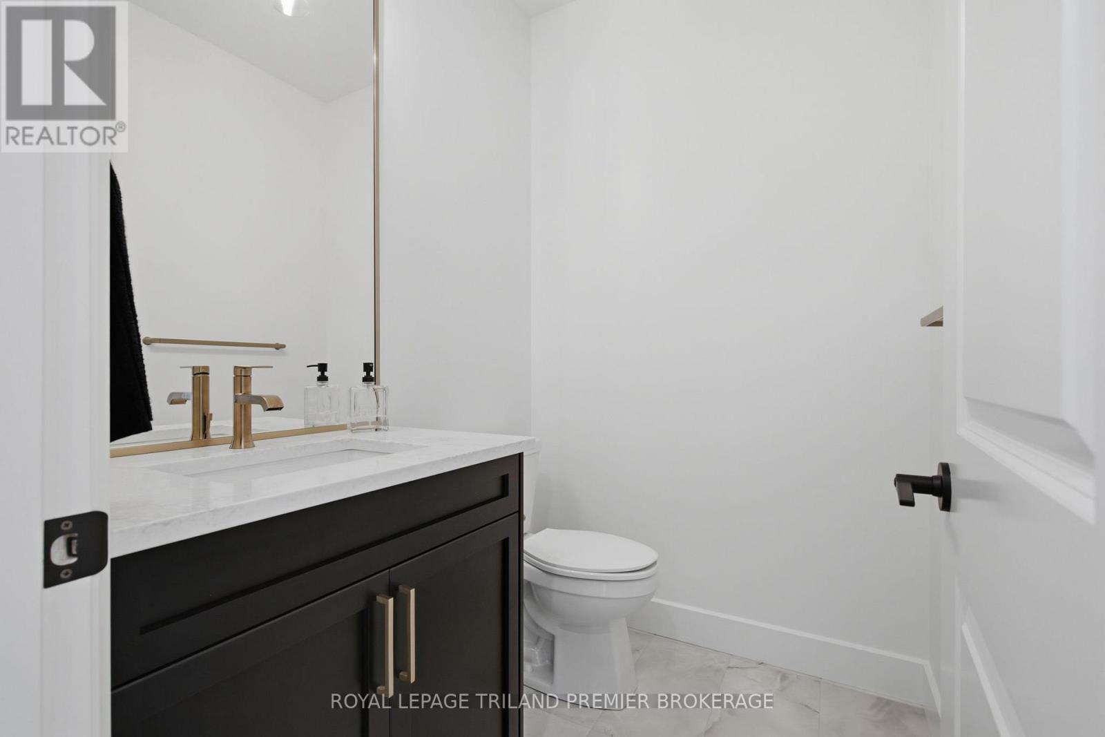 270 Hesselman Crescent, London South, Ontario  N6M 0J7 - Photo 22 - X13577474