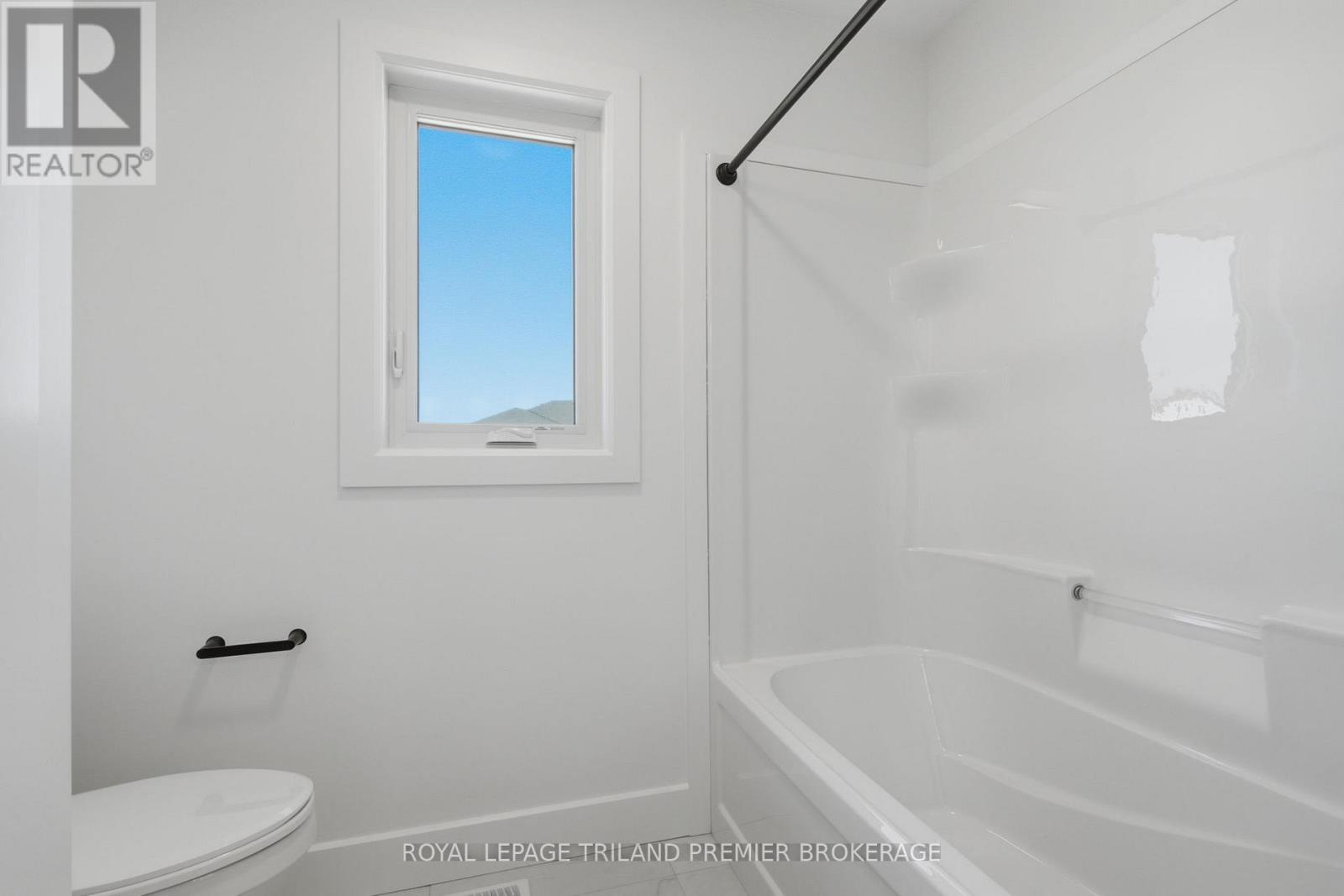 270 Hesselman Crescent, London South, Ontario  N6M 0J7 - Photo 25 - X13577474