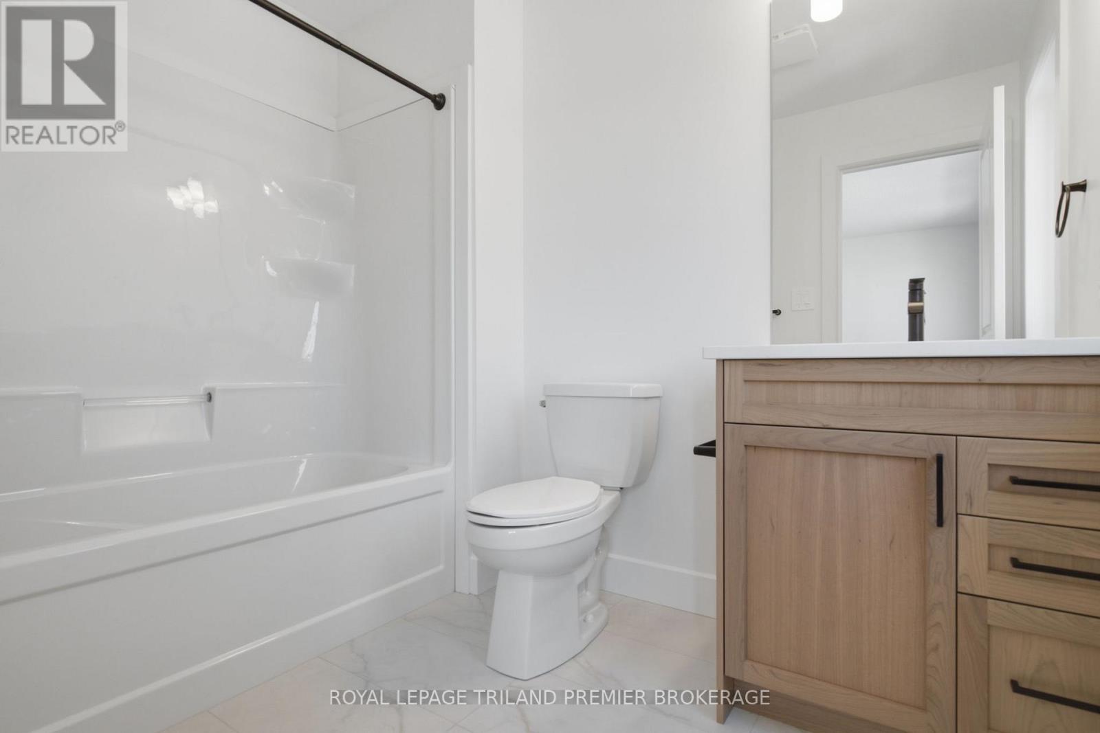 270 Hesselman Crescent, London South, Ontario  N6M 0J7 - Photo 30 - X13577474