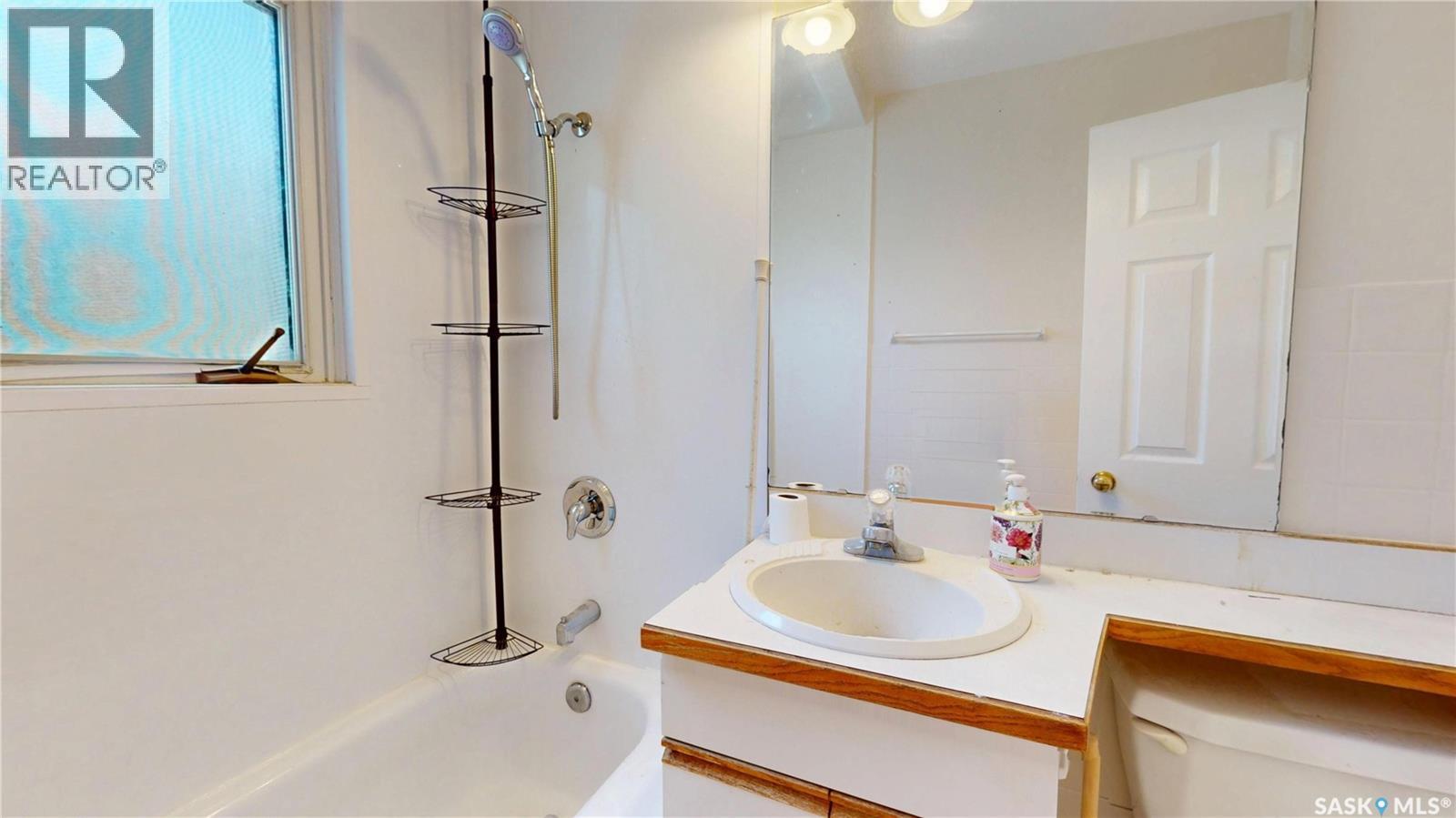 3600 Regina Avenue, Regina, Saskatchewan  S4S 0H5 - Photo 19 - SK046267